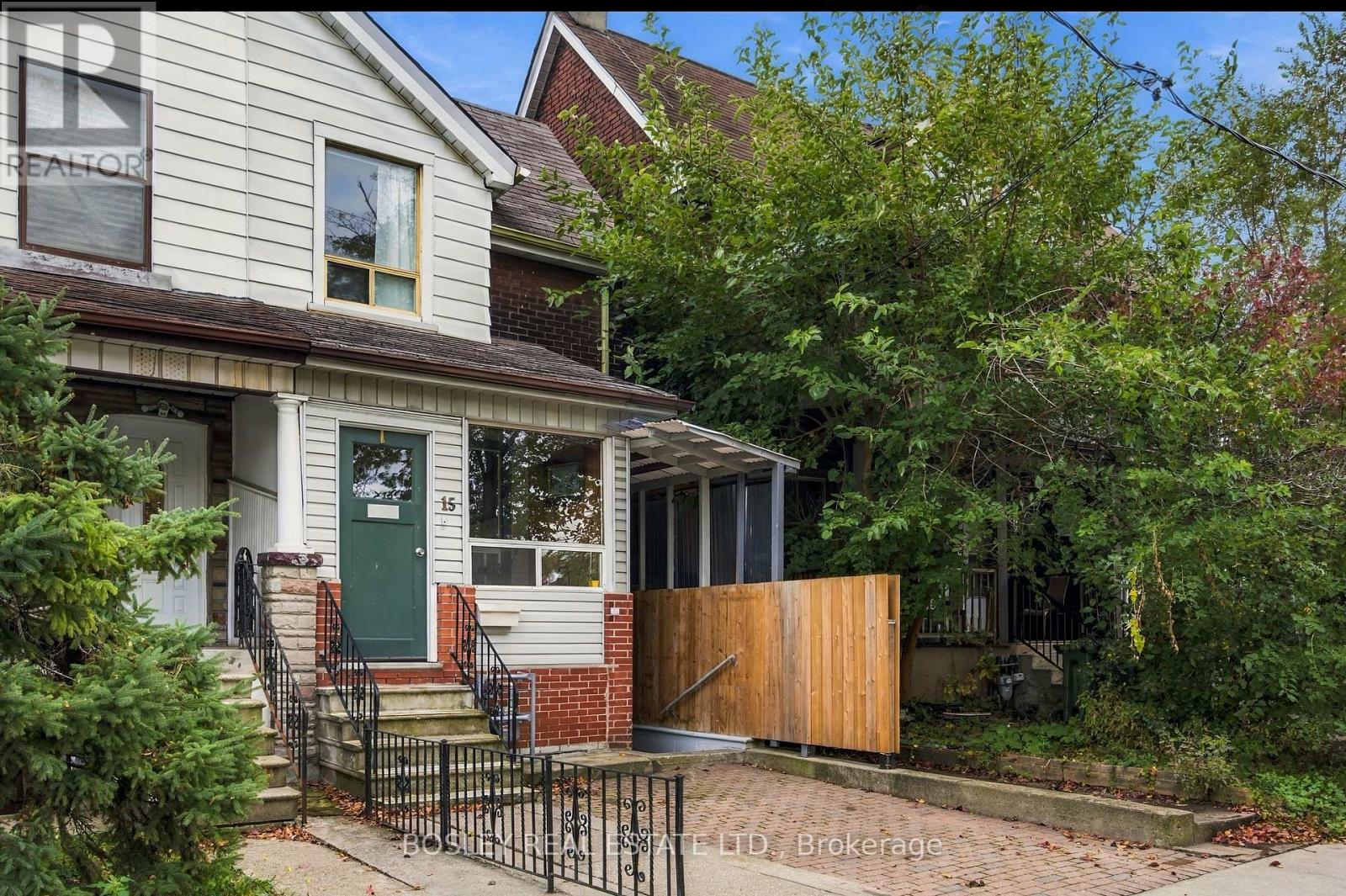 15 Lumbervale Avenue, Toronto, Ontario  M6H 1C7 - Photo 49 - C14086068