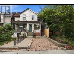 15 LUMBERVALE AVENUE, Toronto, Ontario