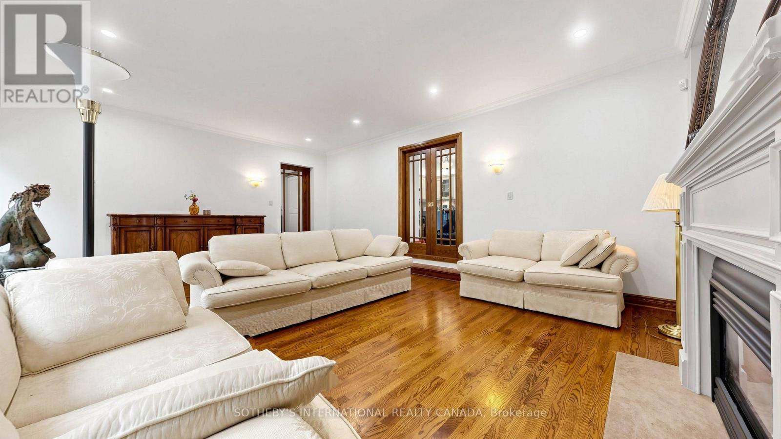 54 Plymbridge Road, Toronto, Ontario  M2P 1A3 - Photo 19 - C14086116