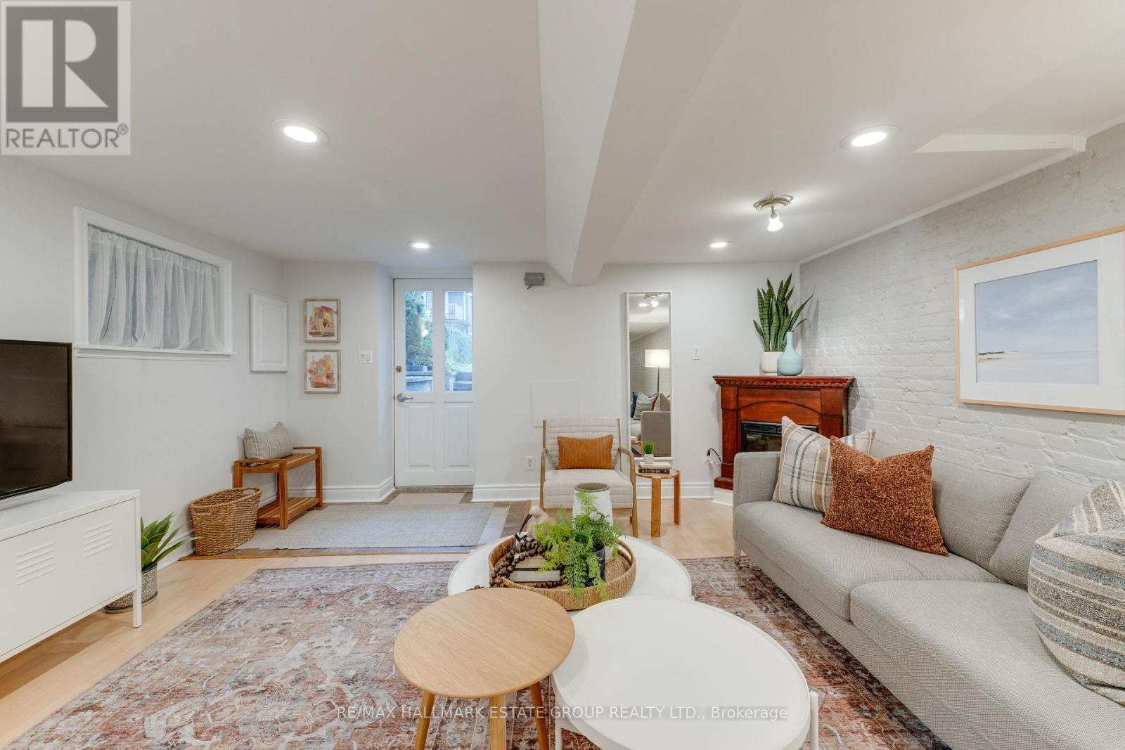 32 Ashdale Avenue, Toronto (Greenwood-Coxwell), Ontario  M4L 2Y7 - Photo 34 - E14086124