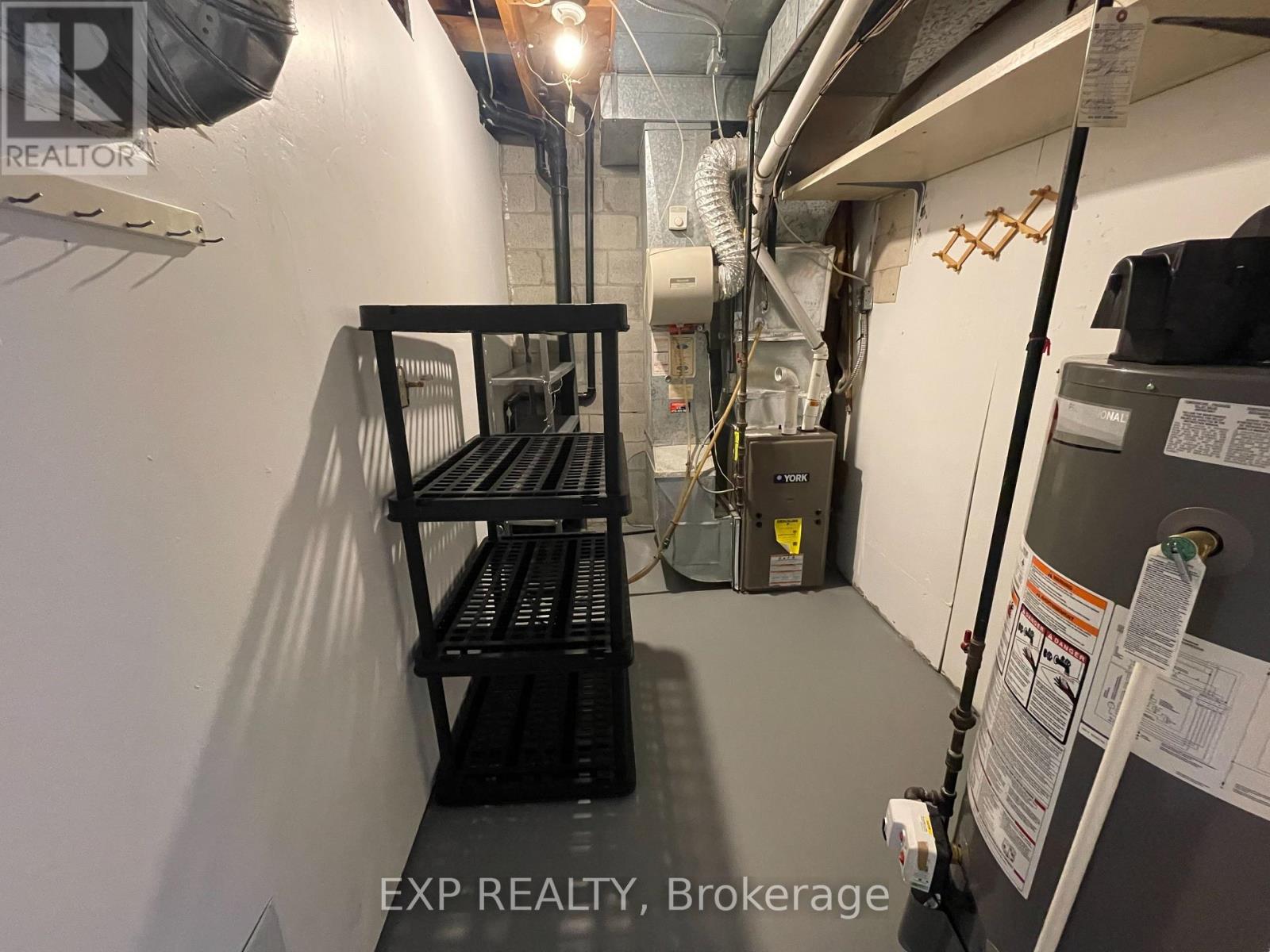 Ground Floor - 94 Heale Avenue, Toronto, Ontario  M1N 3X8 - Photo 24 - E14086408