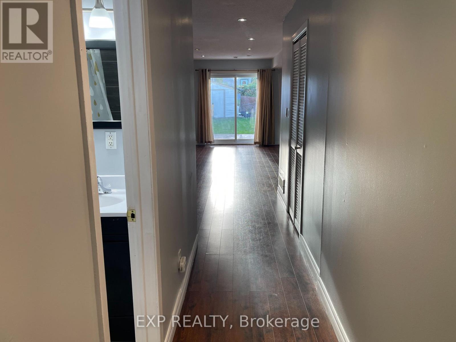 Ground Floor - 94 Heale Avenue, Toronto, Ontario  M1N 3X8 - Photo 6 - E14086408