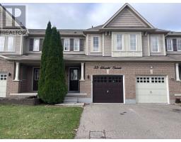 39 NEWPORT CRESCENT, Hamilton, Ontario