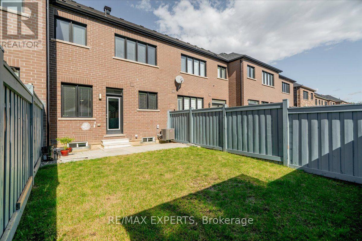 35 Landolfi Way, Bradford West Gwillimbury (Bradford), Ontario  L3Z 4L7 - Photo 31 - N14086106