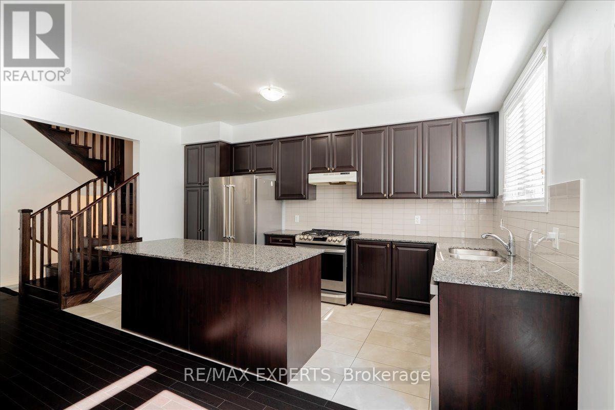35 Landolfi Way, Bradford West Gwillimbury (Bradford), Ontario  L3Z 4L7 - Photo 9 - N14086106