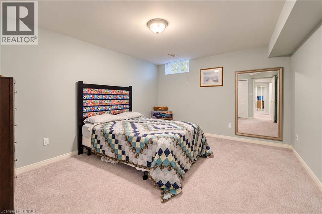 10 Courtland Drive Unit# 1, Brantford, Ontario  N3R 7Y2 - Photo 33 - 40871851