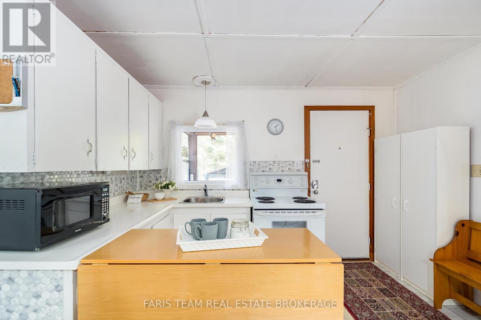 14 Chez Nous Avenue, Tiny, Ontario  L9M 0H5 - Photo 6 - S14086390