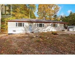 14 CHEZ NOUS AVENUE, Tiny, Ontario