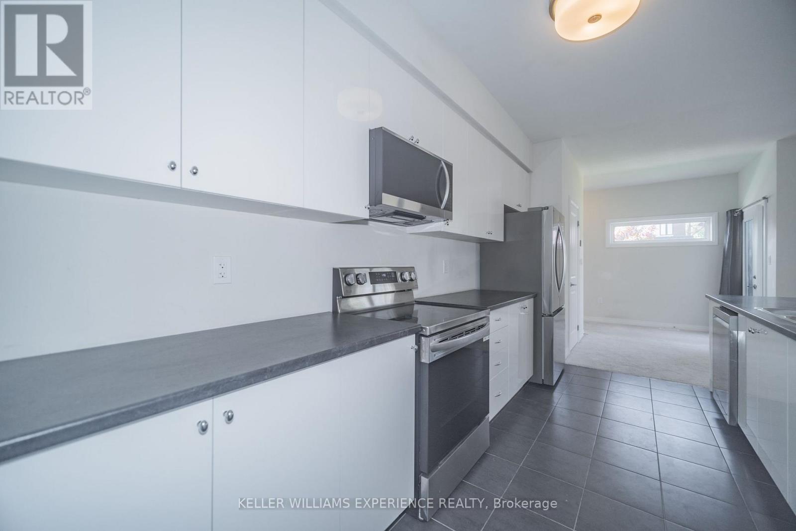 3080 Sandy Acres Avenue, Severn (West Shore), Ontario  L3V 8P8 - Photo 16 - S14086410