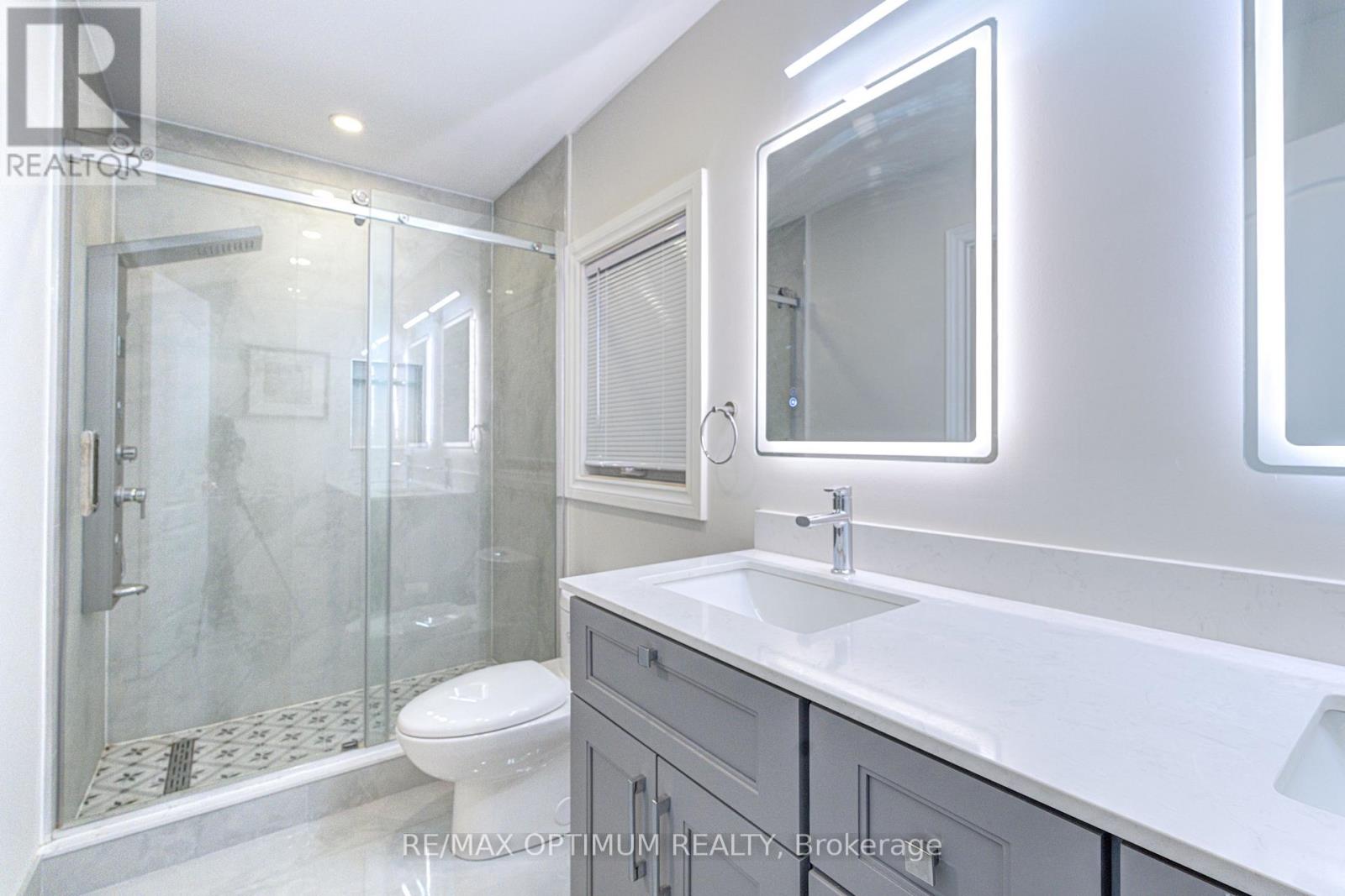 1829 Samuelson Circle, Mississauga, Ontario  L5N 7Z2 - Photo 38 - W14086248
