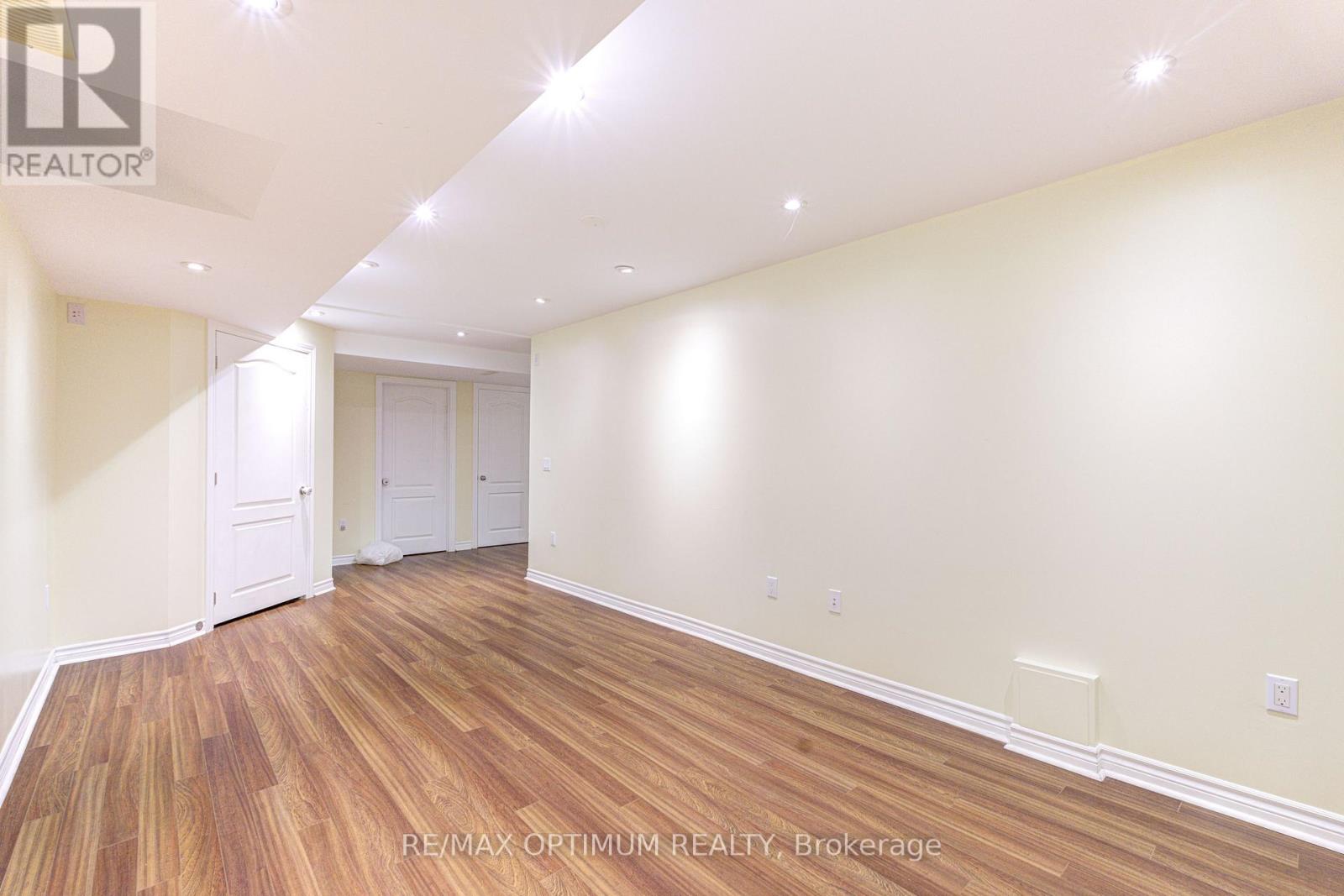 1829 Samuelson Circle, Mississauga, Ontario  L5N 7Z2 - Photo 42 - W14086248