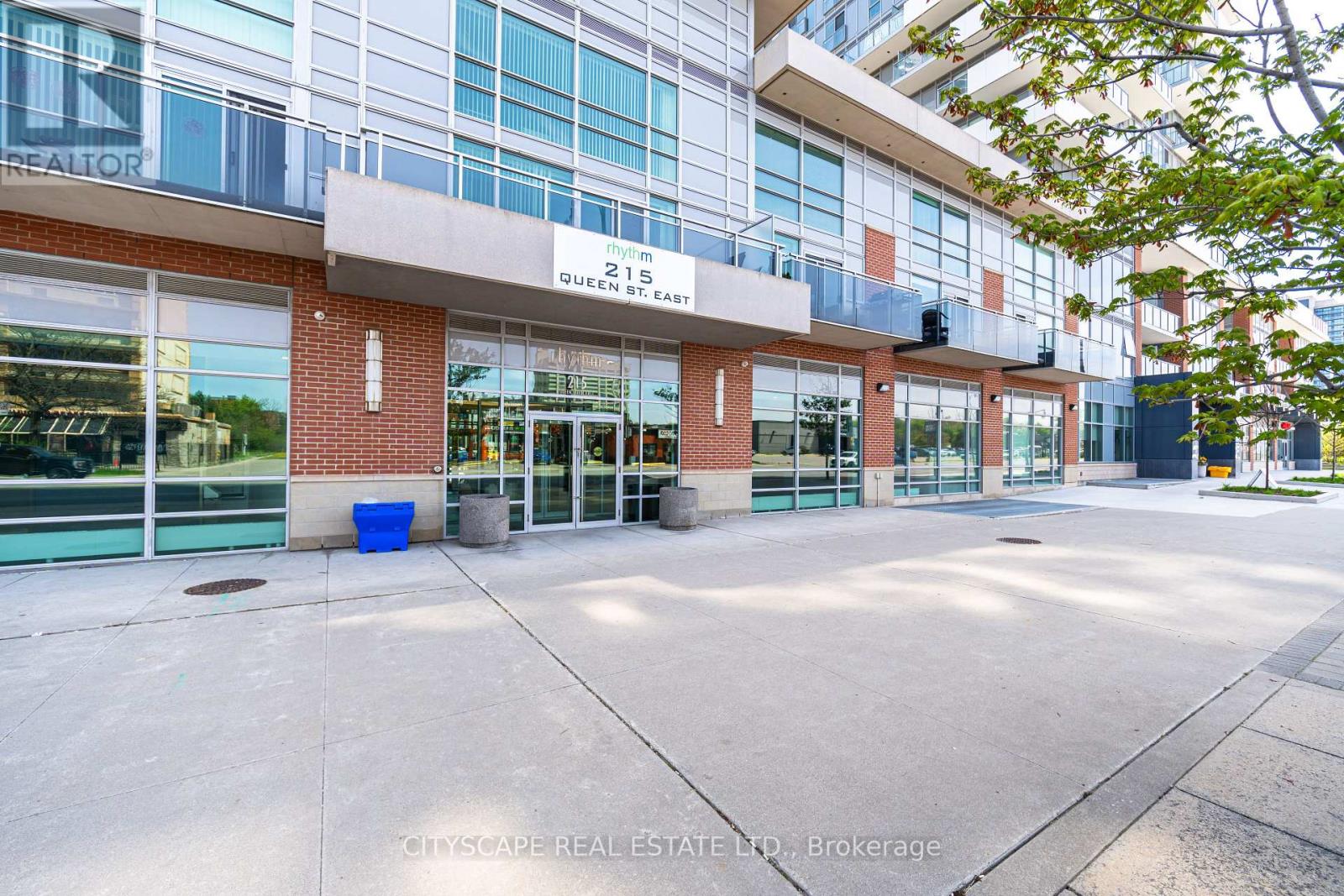 1601 - 215 Queen Street W, Brampton, Ontario  L6W 0A9 - Photo 33 - W14086266