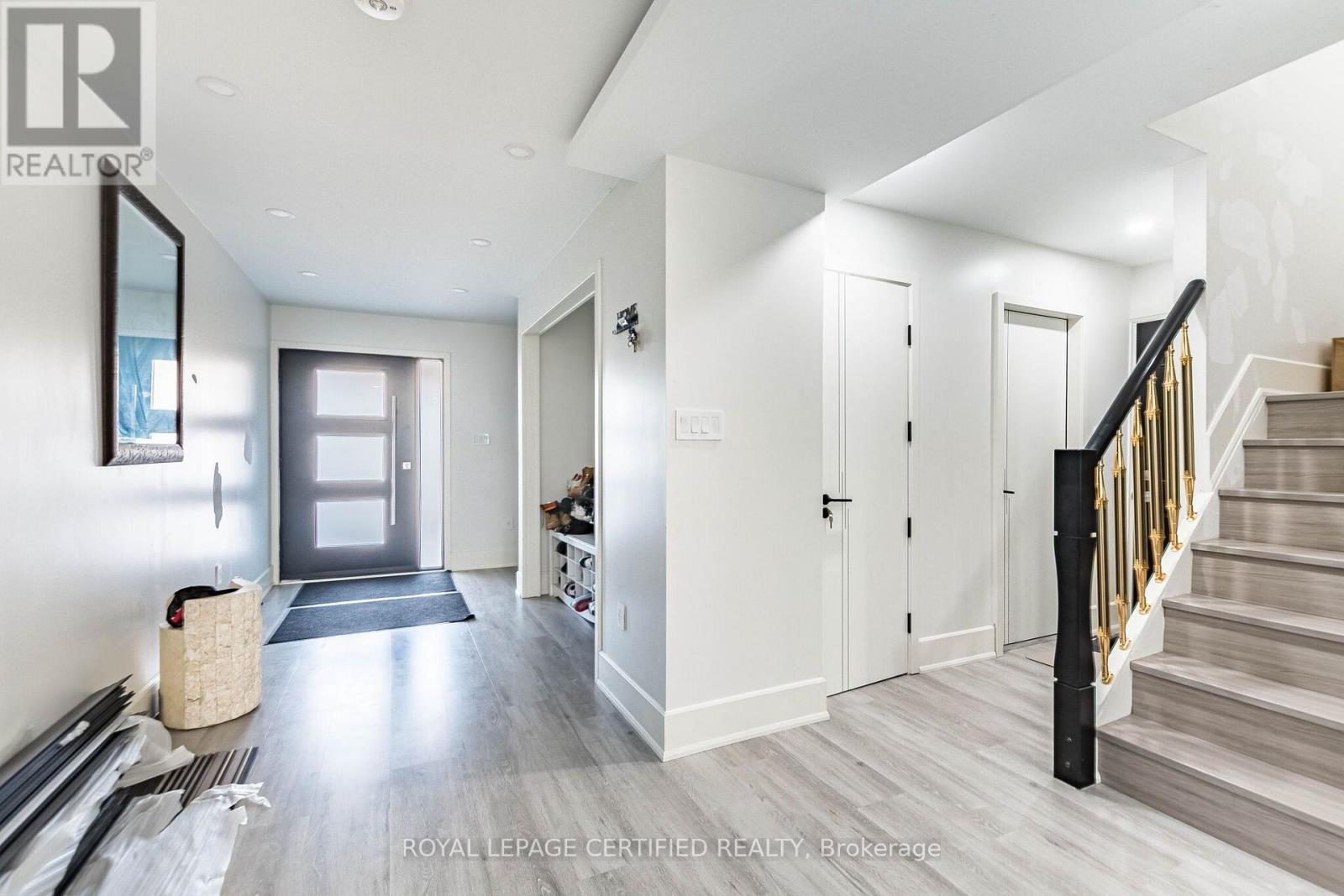 4024 Bishopstoke Lane, Mississauga, Ontario  L4Z 1J2 - Photo 5 - W14086282