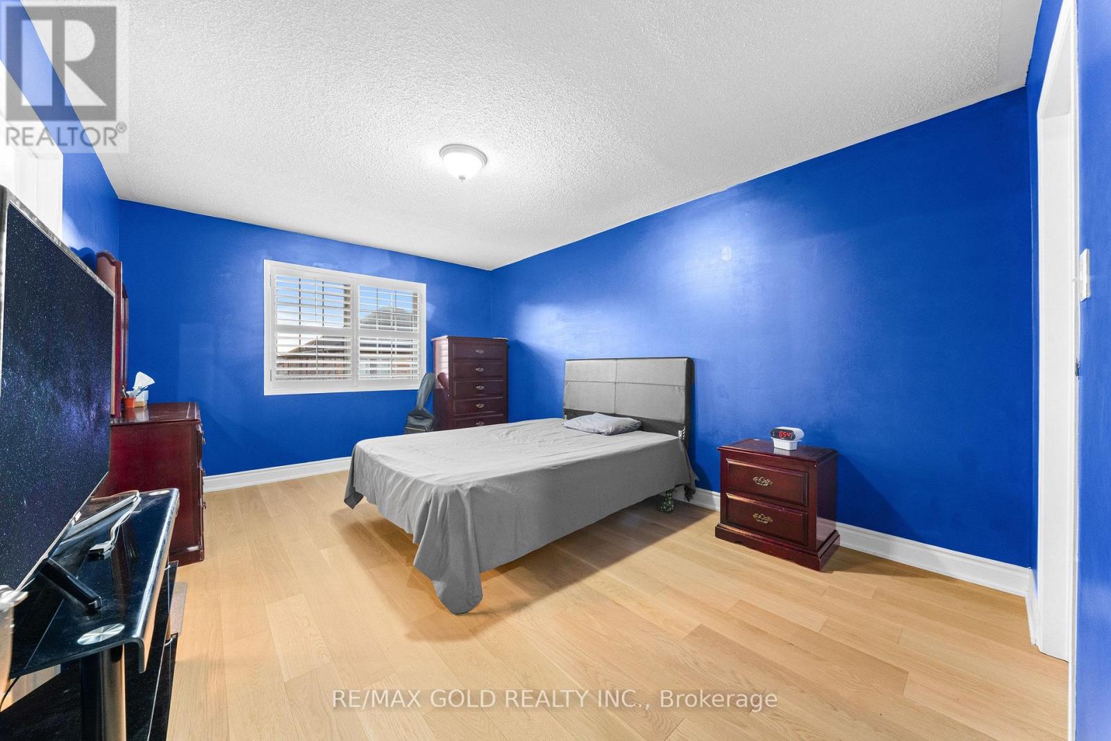 107 Crystalview Crescent, Brampton, Ontario  L6P 2S2 - Photo 11 - W14086288