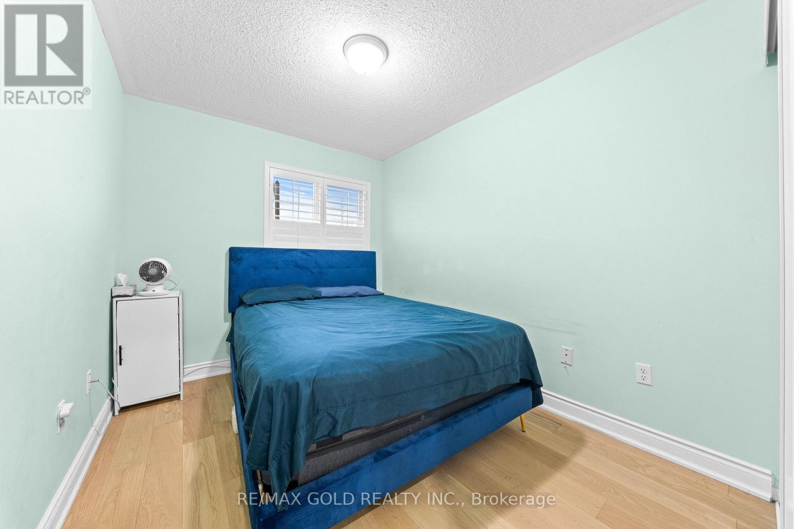 107 Crystalview Crescent, Brampton, Ontario  L6P 2S2 - Photo 14 - W14086288