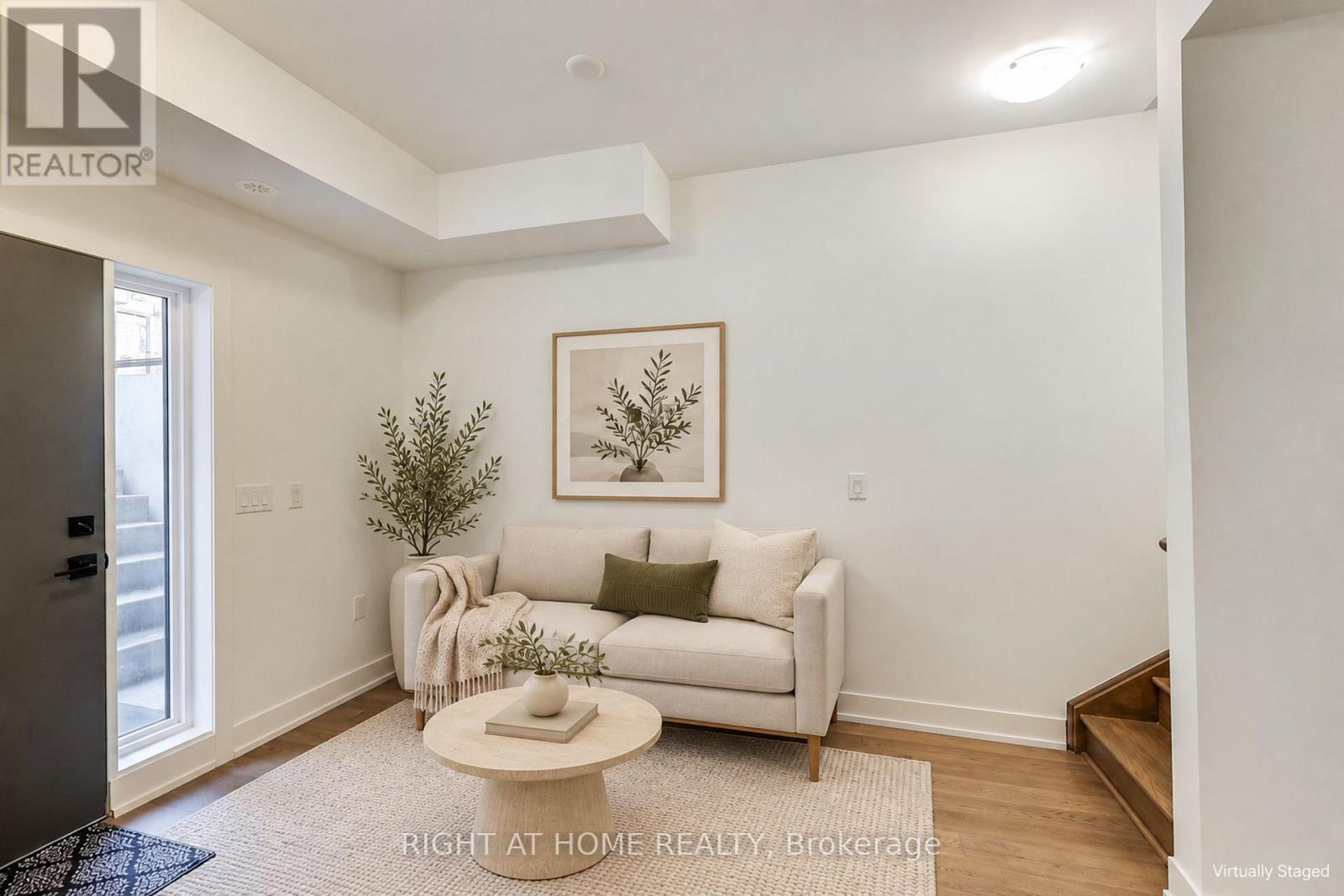 156 - 1095 Douglas Mccurdy Drive, Mississauga, Ontario  L5G 0C6 - Photo 3 - W14086316