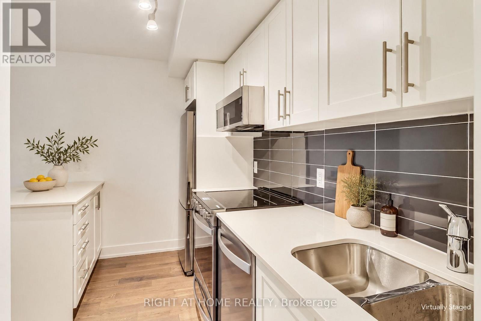 156 - 1095 Douglas Mccurdy Drive, Mississauga, Ontario  L5G 0C6 - Photo 6 - W14086316