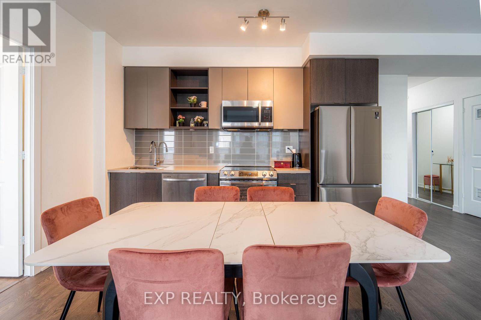 1807 - 4675 Metcalfe Avenue, Mississauga, Ontario  L5M 0Z7 - Photo 7 - W14086338