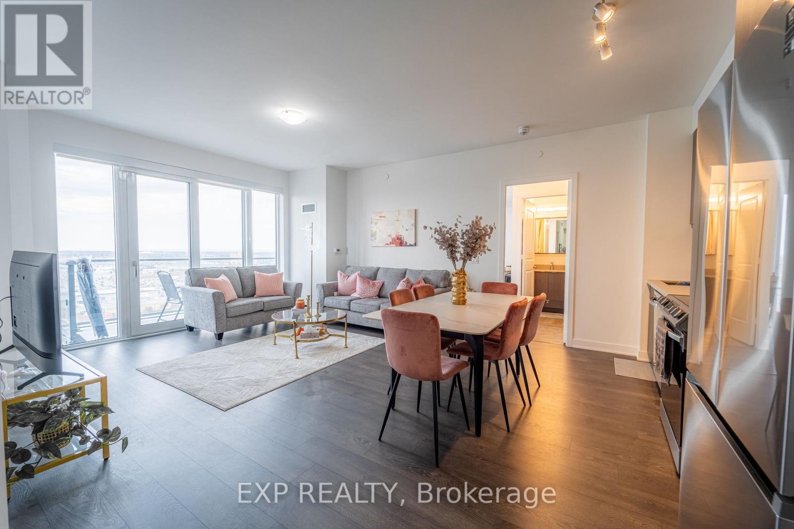 1807 - 4675 Metcalfe Avenue, Mississauga, Ontario  L5M 0Z7 - Photo 9 - W14086338