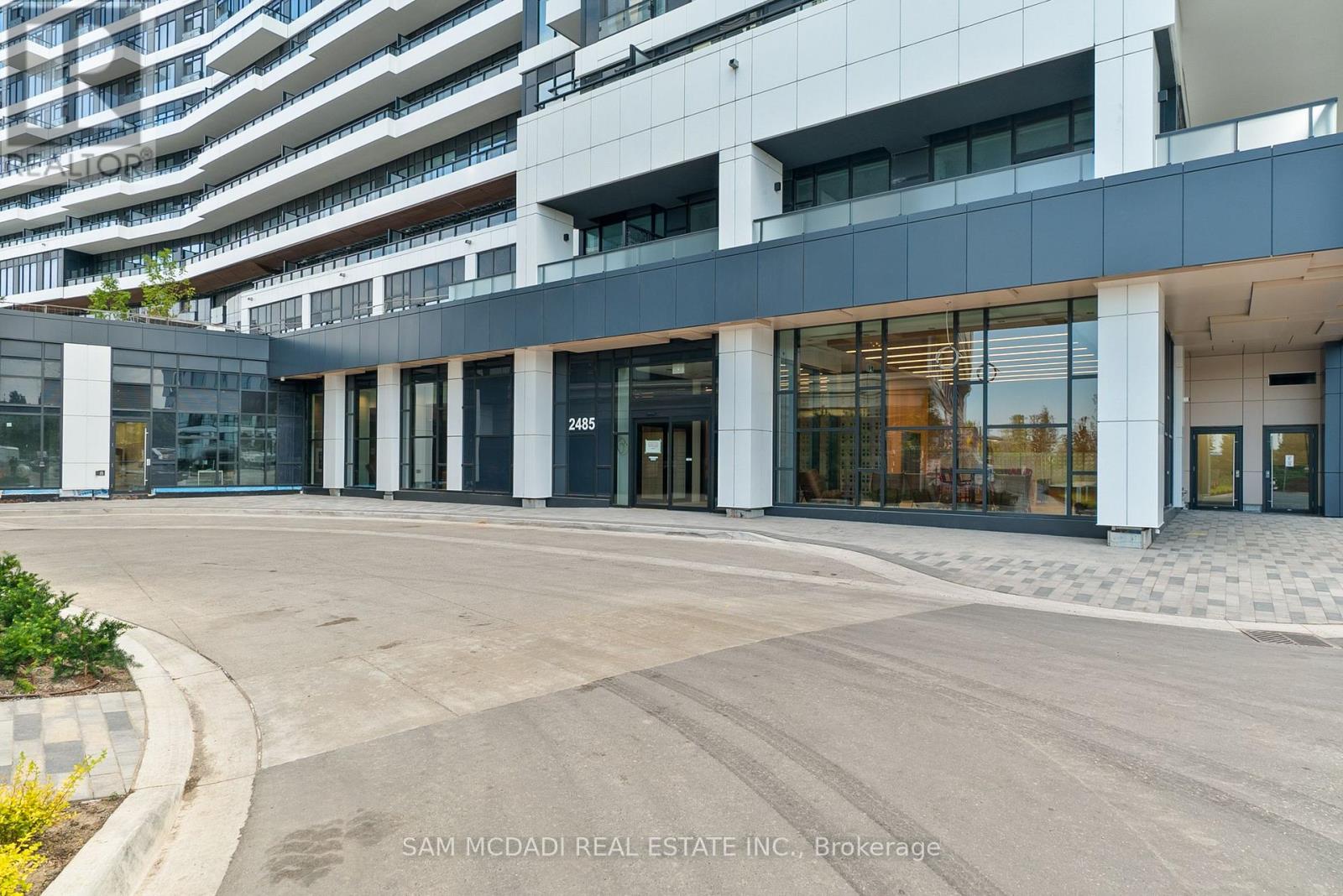 1222 - 2485 Eglinton Avenue W, Mississauga, Ontario  L5M 2V8 - Photo 2 - W14086352
