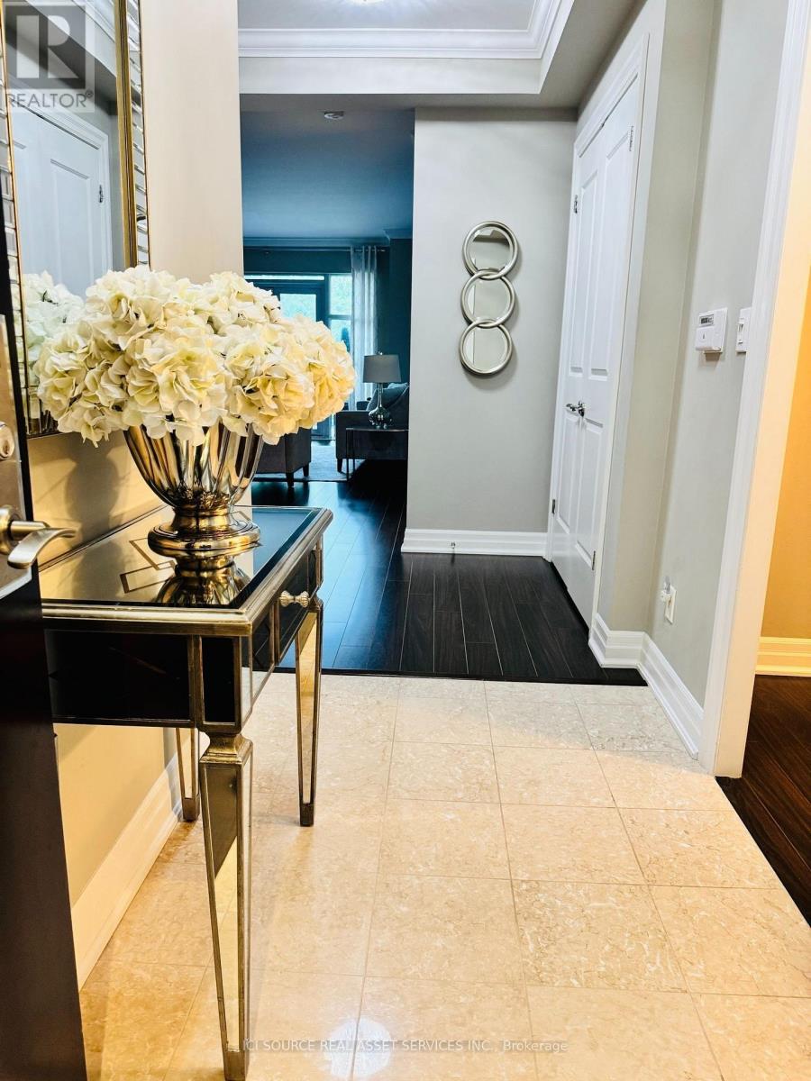 515 - 2855 Bloor Street W, Toronto, Ontario  M8X 3A1 - Photo 3 - W14086364