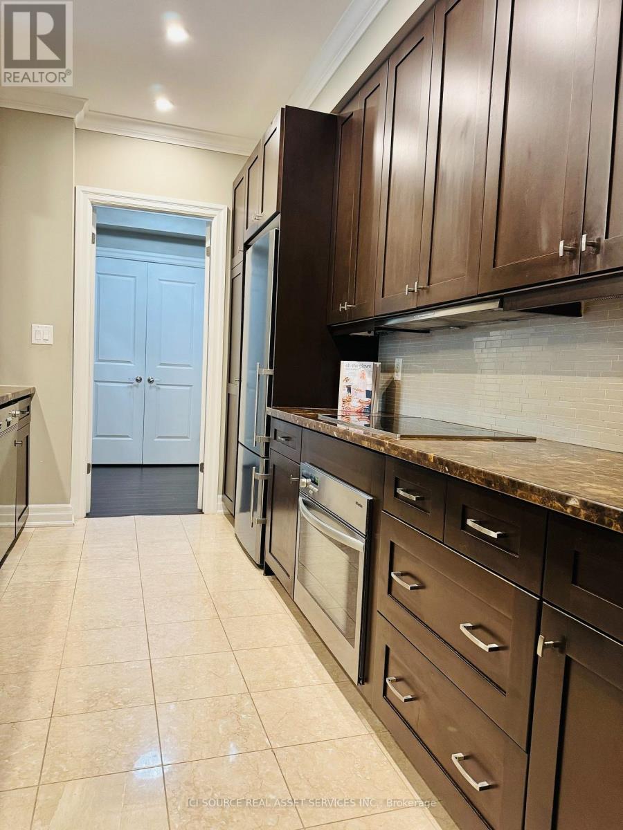 515 - 2855 Bloor Street W, Toronto, Ontario  M8X 3A1 - Photo 9 - W14086364