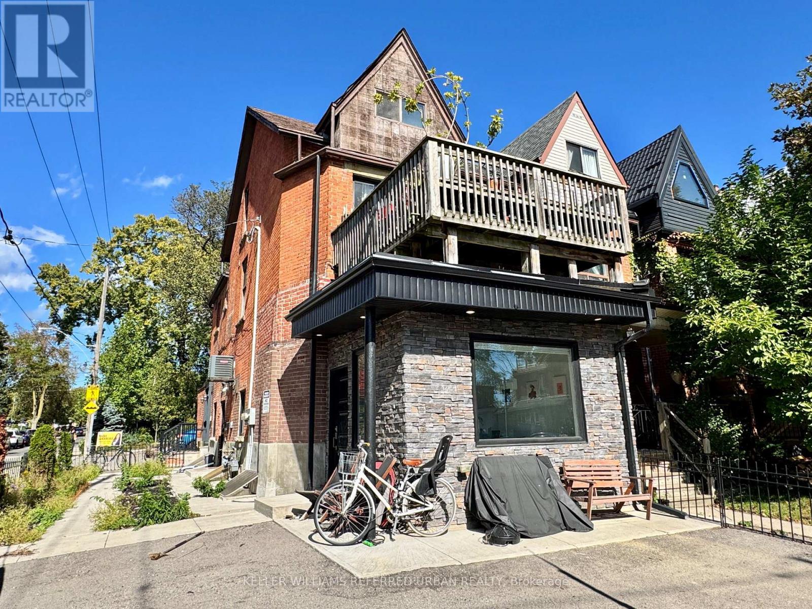 MAIN - 62 SPRINGHURST AVENUE, Toronto, Ontario