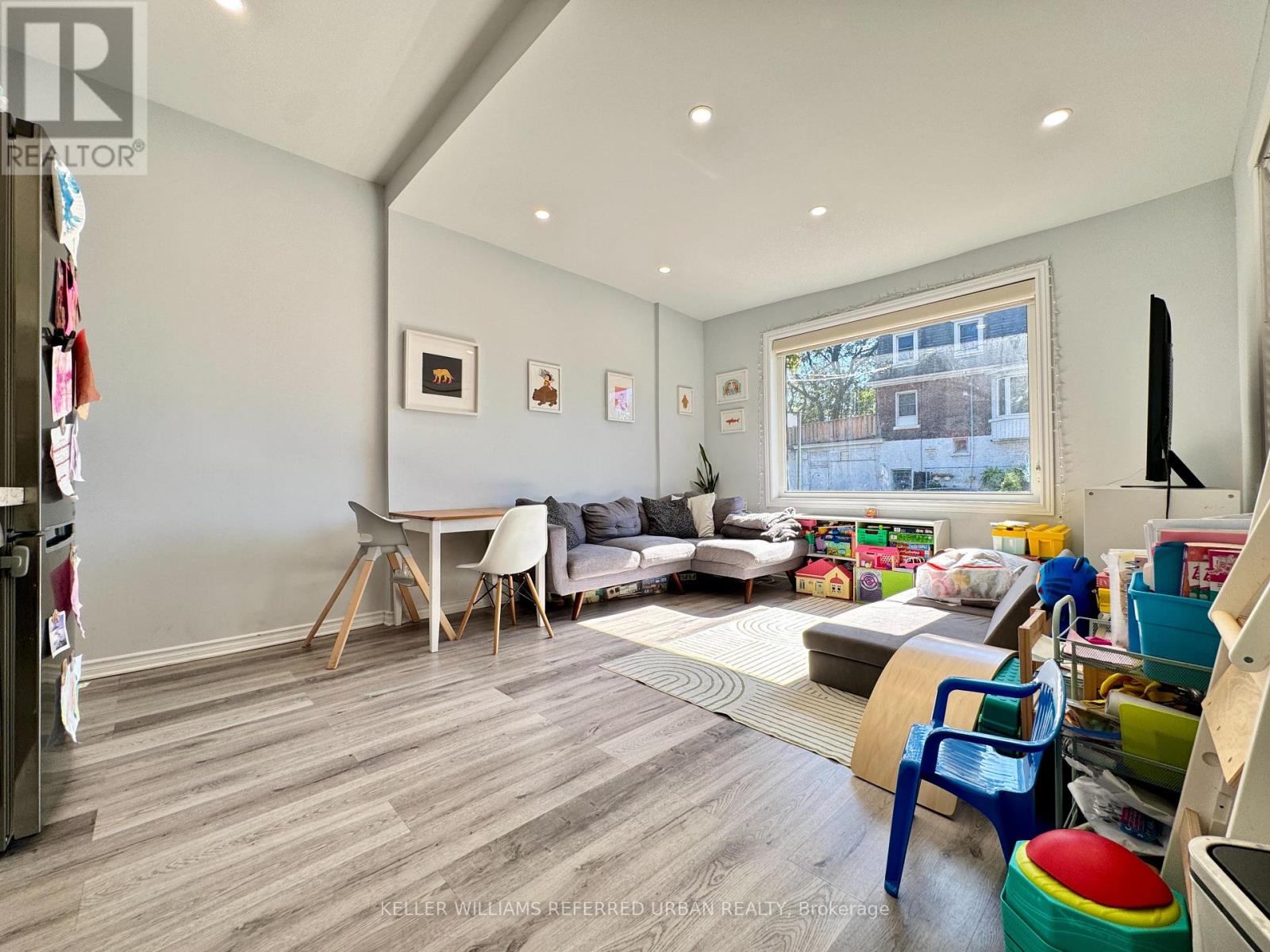Main - 62 Springhurst Avenue, Toronto, Ontario  M6K 1B6 - Photo 5 - W14086370