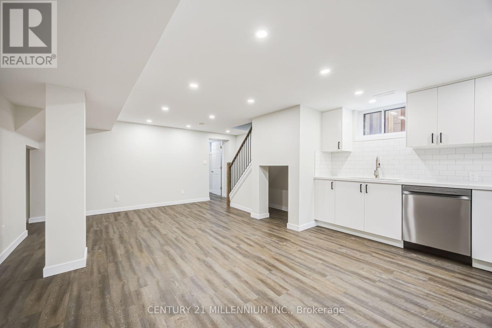 BASEMENT - 18 LENECK AVENUE, Brampton, Ontario