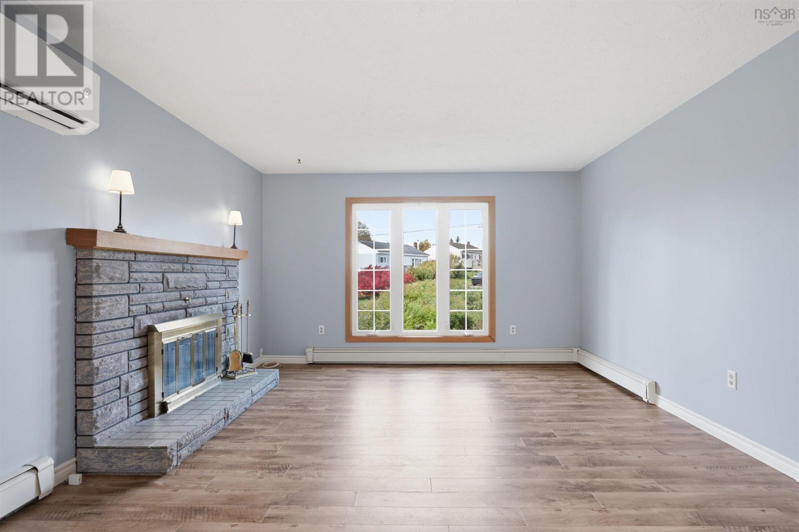 12 Ivylea Crescent, Halifax, Nova Scotia  B3R 2H2 - Photo 8 - 202625997