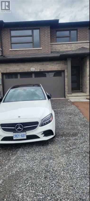 7413 Matteo Drive, Niagara Falls, Ontario  L2H 3T3 - Photo 3 - X14086244