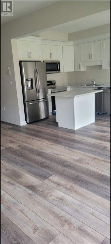 7413 Matteo Drive, Niagara Falls, Ontario  L2H 3T3 - Photo 7 - X14086244