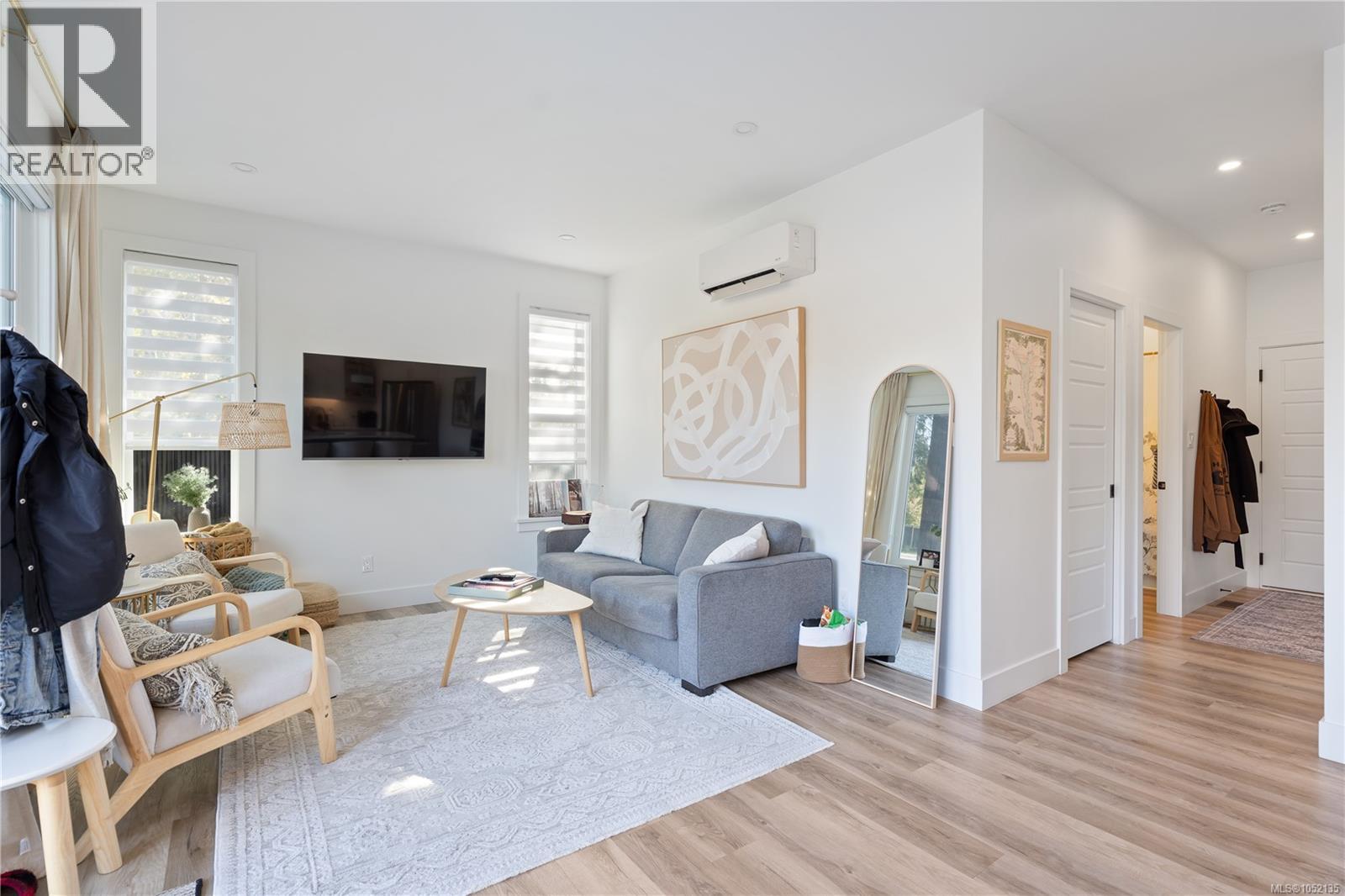 3205 Pinder Pl