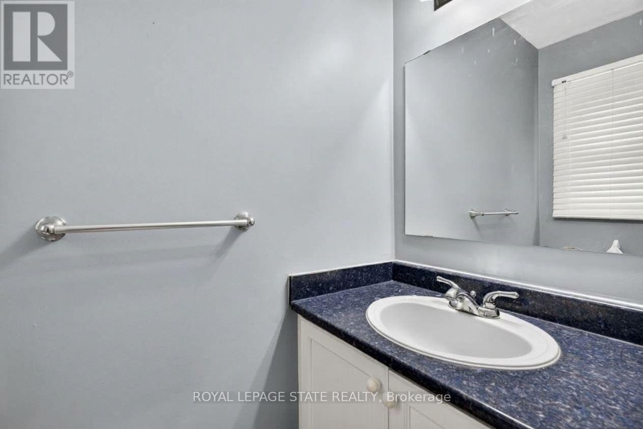 20 - 2 Royalwood Court, Hamilton, Ontario  L8E 4Y9 - Photo 23 - X13815028