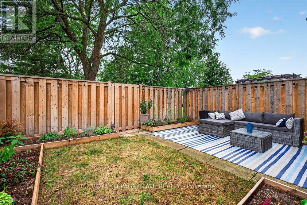 20 - 2 Royalwood Court, Hamilton, Ontario  L8E 4Y9 - Photo 38 - X13815028