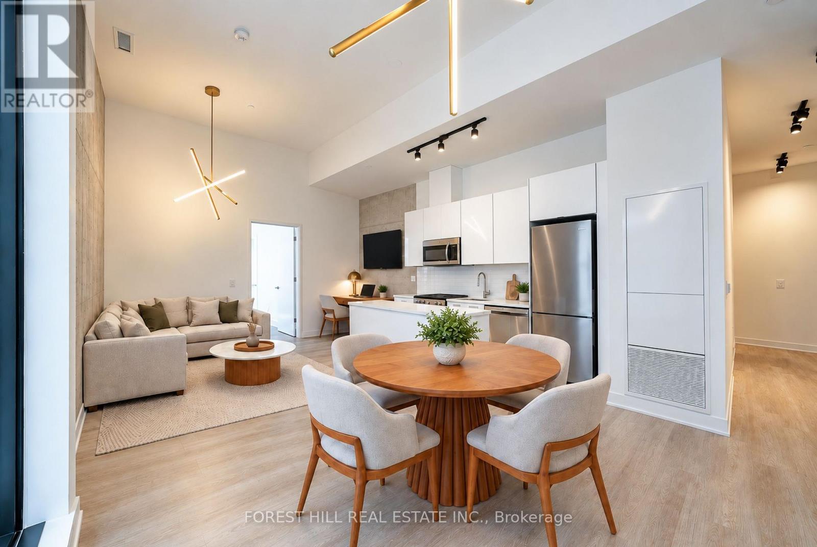 201 - 284 KING STREET E Toronto (Moss Park), ON M5A 1K4