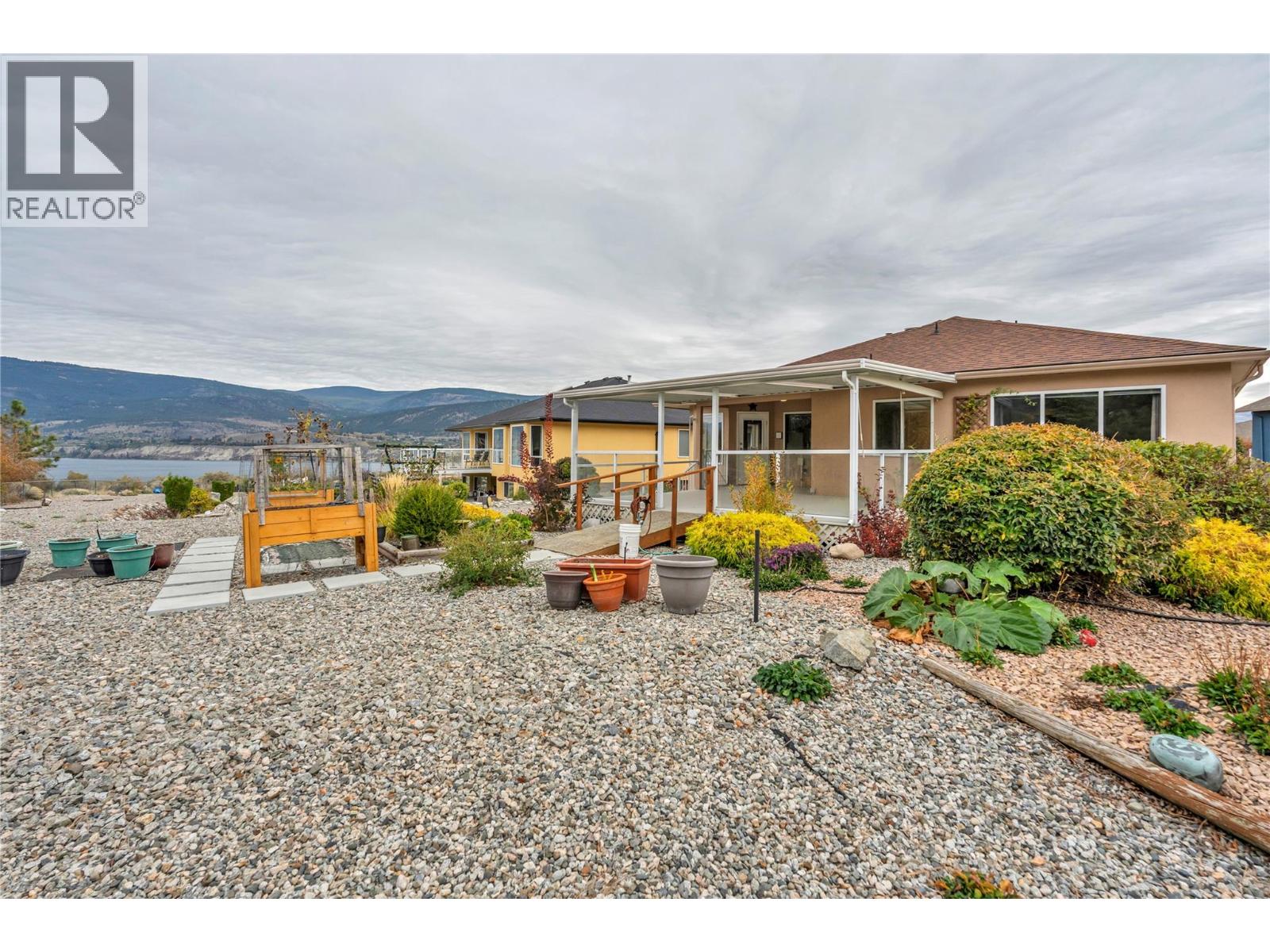 448 Ridge Place