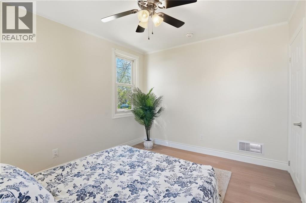 894 Garth Street, Hamilton, Ontario  L9G 4K9 - Photo 18 - 40871909