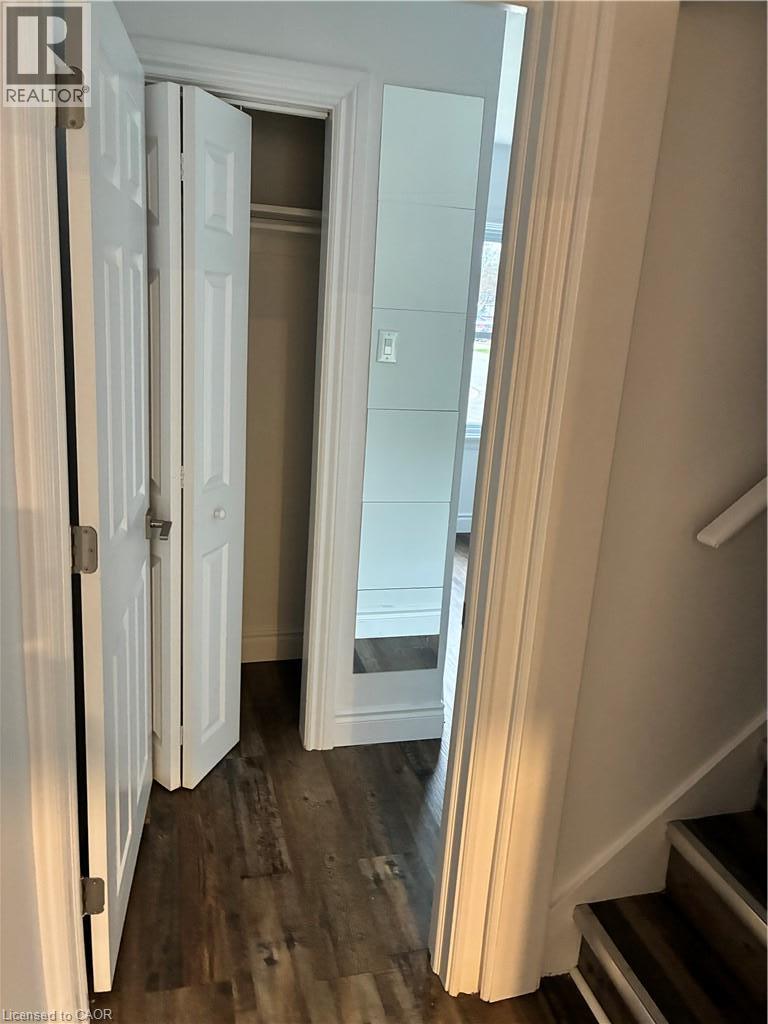 246 East 27th Street Unit# Main, Hamilton, Ontario  L8V 3G4 - Photo 9 - 40871644