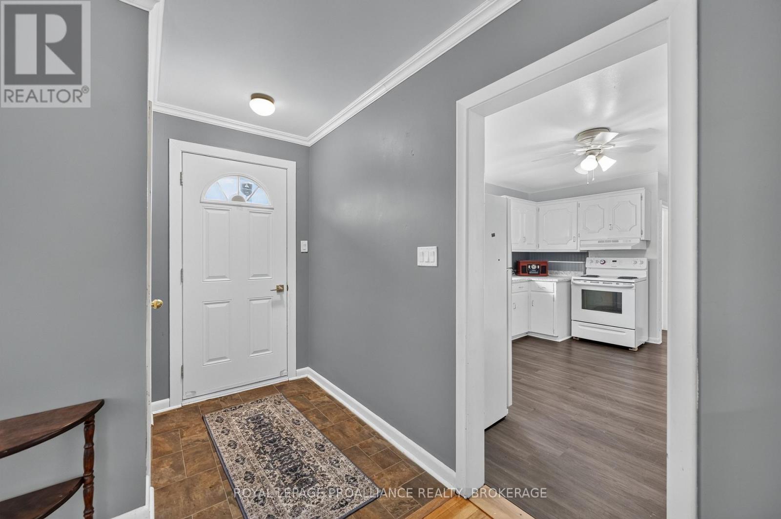 39 Fairfield Boulevard, Loyalist, Ontario K7N 1L3 - Photo 3 - X14086476