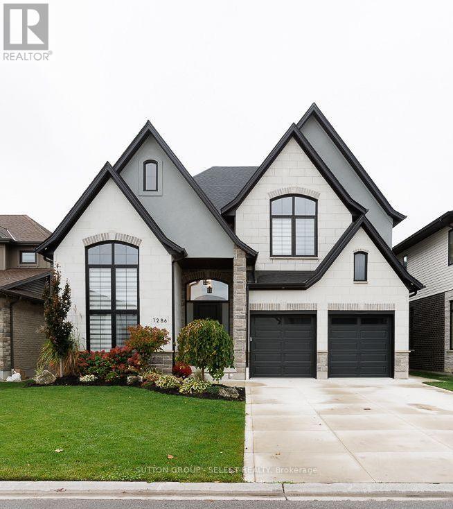 1286 SILVERFOX DRIVE, London North, Ontario