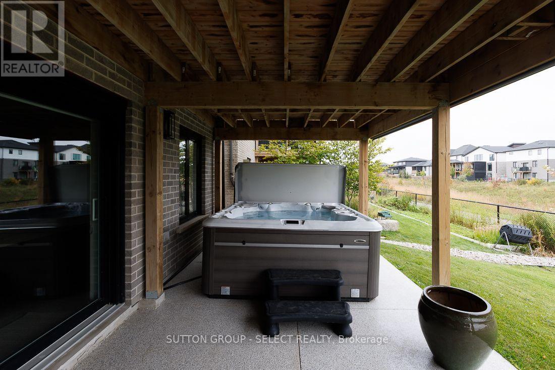 1286 Silverfox Drive, London North, Ontario  N6G 0V8 - Photo 43 - X14086578