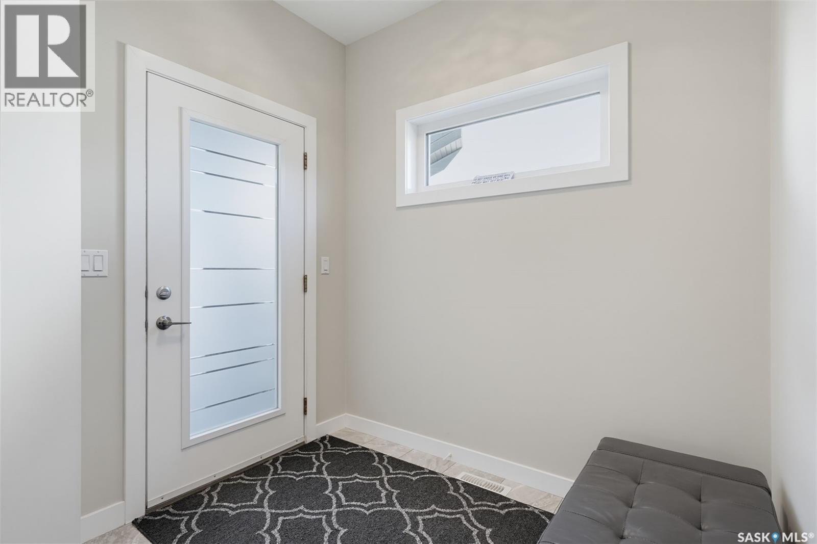 730 Bolstad Turn, Saskatoon, Saskatchewan  S7W 0X9 - Photo 11 - SK051071