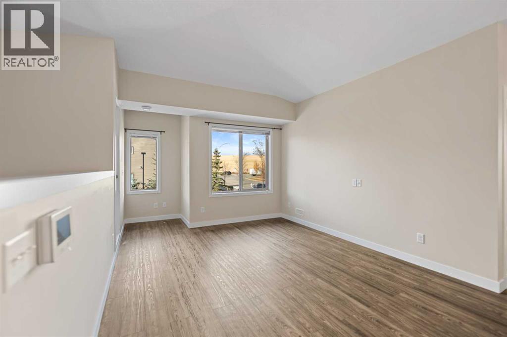 1921, 2461 Baysprings Link SW