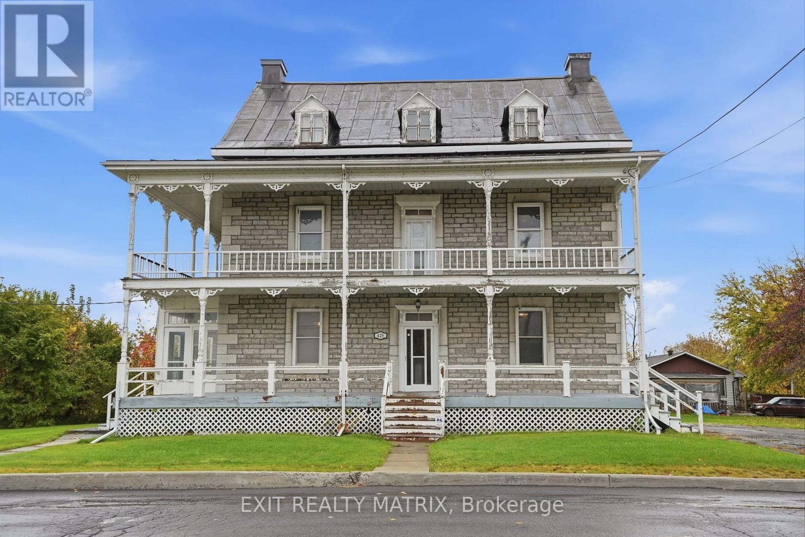 425 WATER STREET E, Alfred and Plantagenet, Ontario