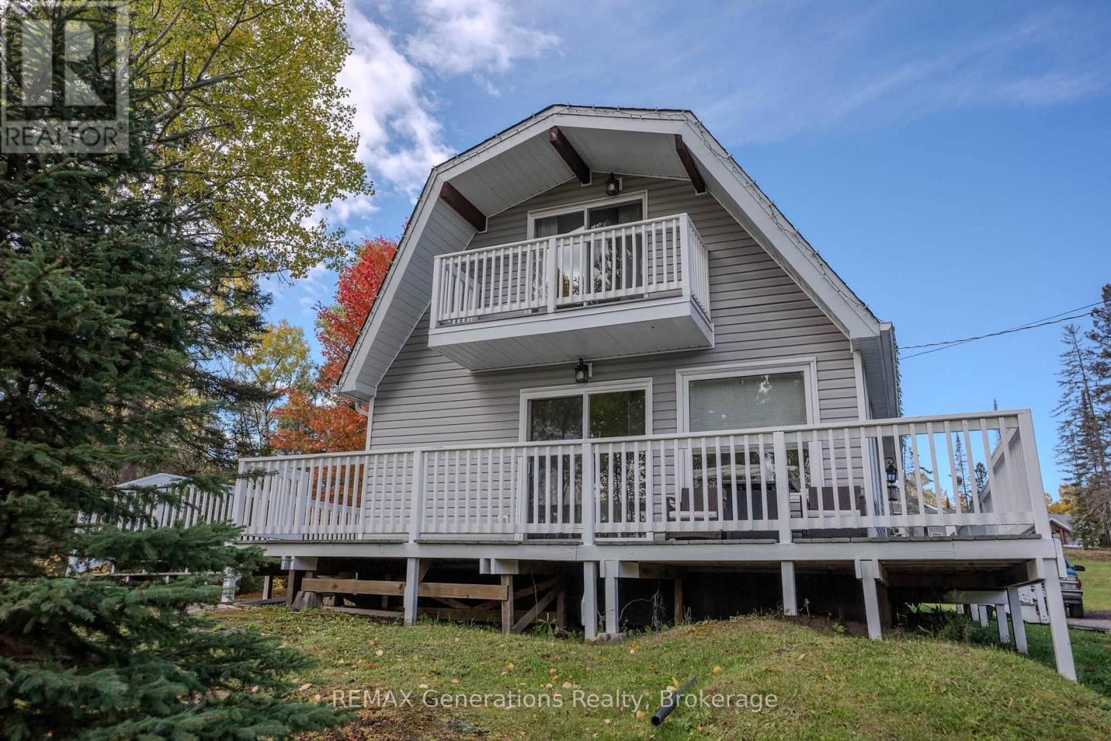 475 HAZELWOOD DRIVE, Thunder Bay, Ontario