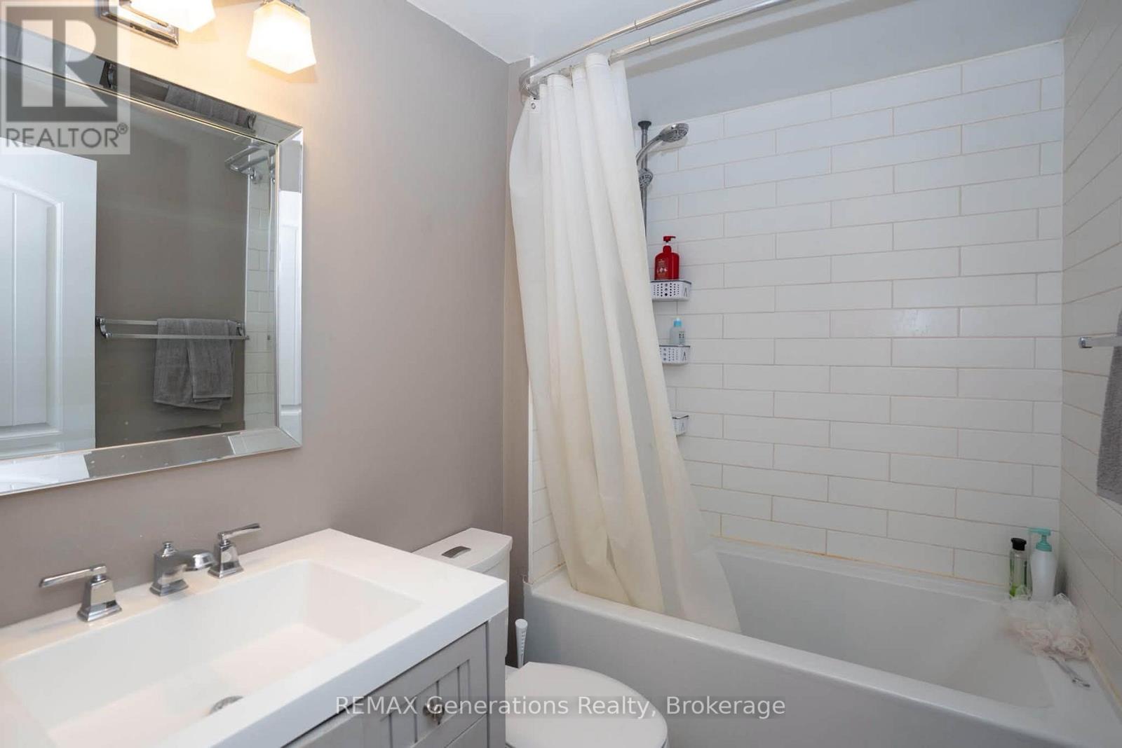 475 Hazelwood Drive, Thunder Bay, Ontario  P7G 1Y5 - Photo 10 - X14086498