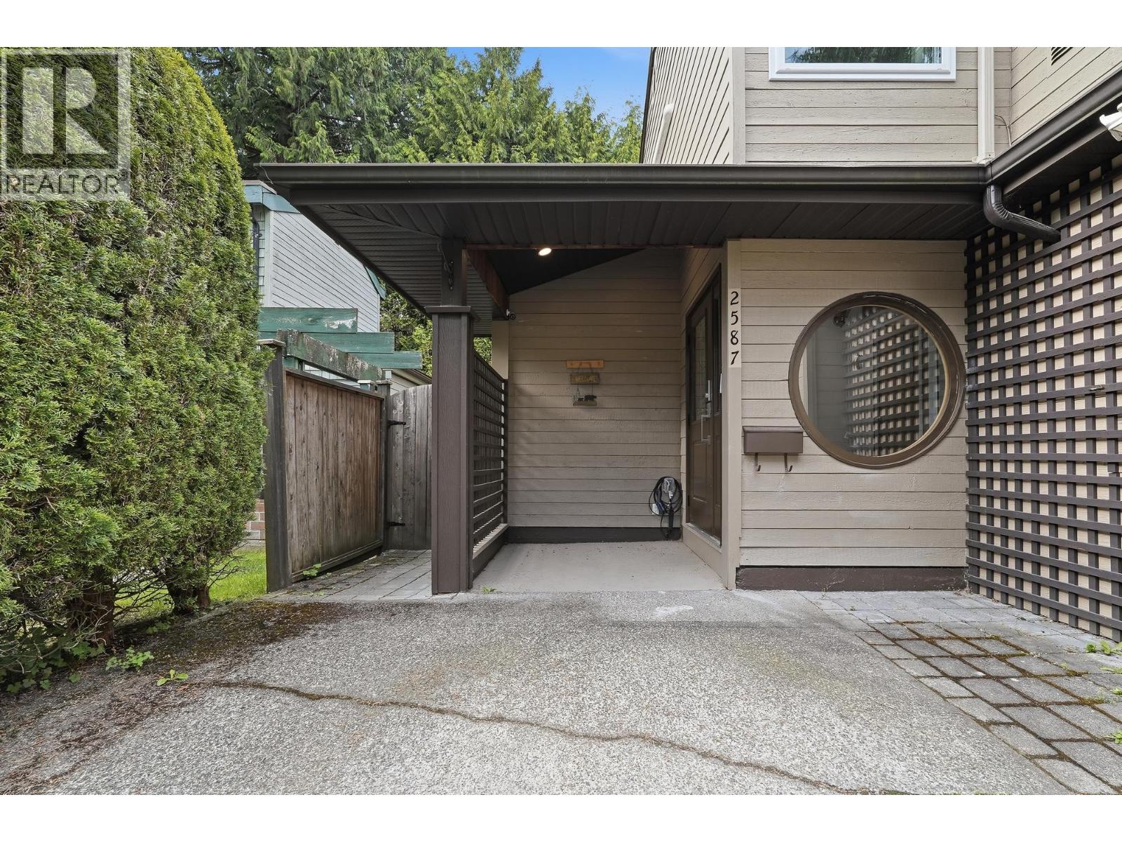 2587 Burian Drive, Coquitlam, British Columbia  V3K 5W8 - Photo 37 - R3176022