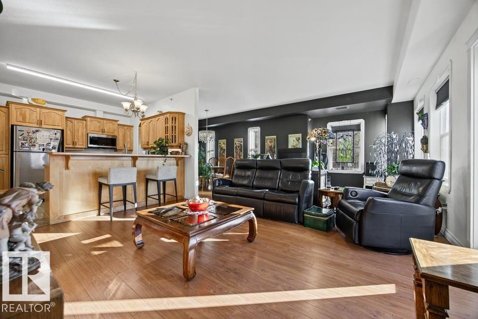 #312 9739 92 ST NW
