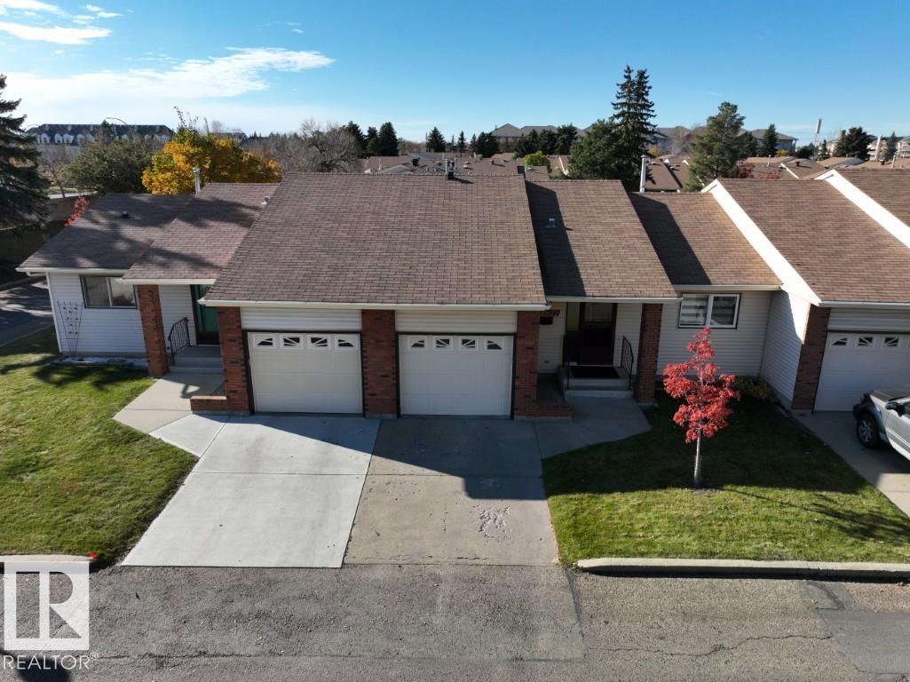 10672 153 AV NW